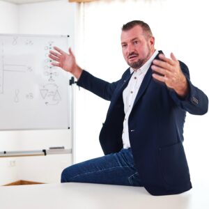 Seminar Spezialseminar: Geld & Karma